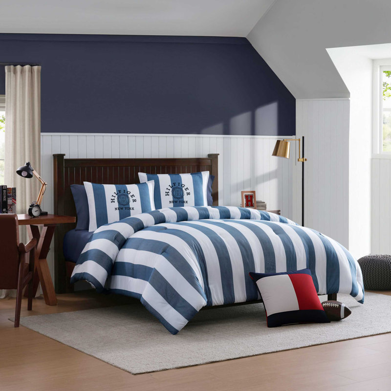 Ensemble d'édredon réversible à rayures bleu foncé Tommy Hilfiger Berkeley, Bleu très foncé