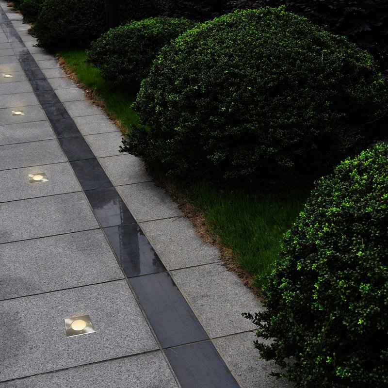Schwarz Solar Powered Spotlight Pack