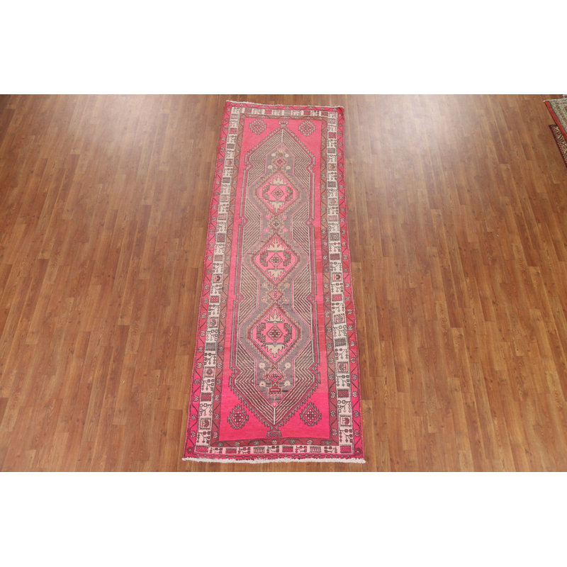 Tapis de couloir couleur fuchsia 4 x 10