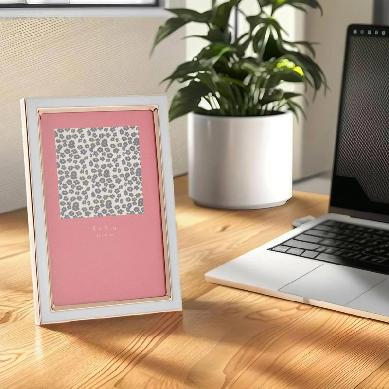 White & Gold Photo Frame