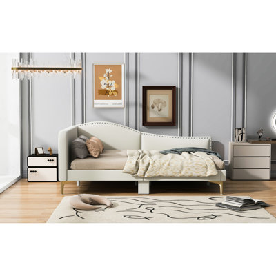 Lit de jour double avec revêtement beige, tête de lit, accoudoirs et pieds robustes - Tête de lit élégante et polyvalente, confortable