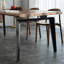 Ensemble de table de salle à manger en bois massif de style nordique-108642929