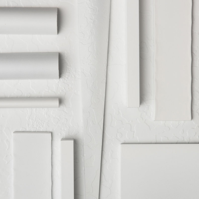 Shield Floor Lamp, 49.6", Black, White