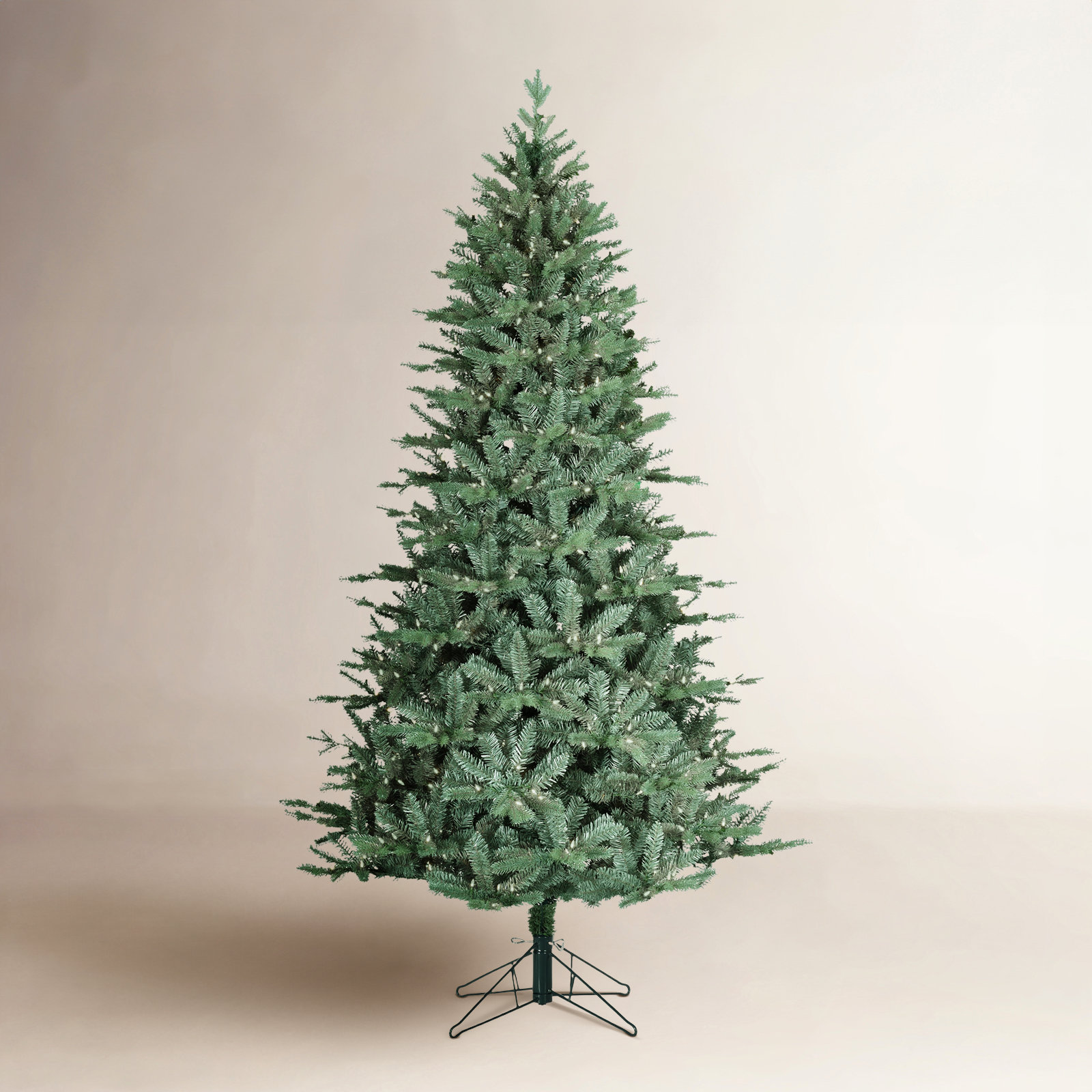 Blue 7.5' Pre-Lit Spruce Tree