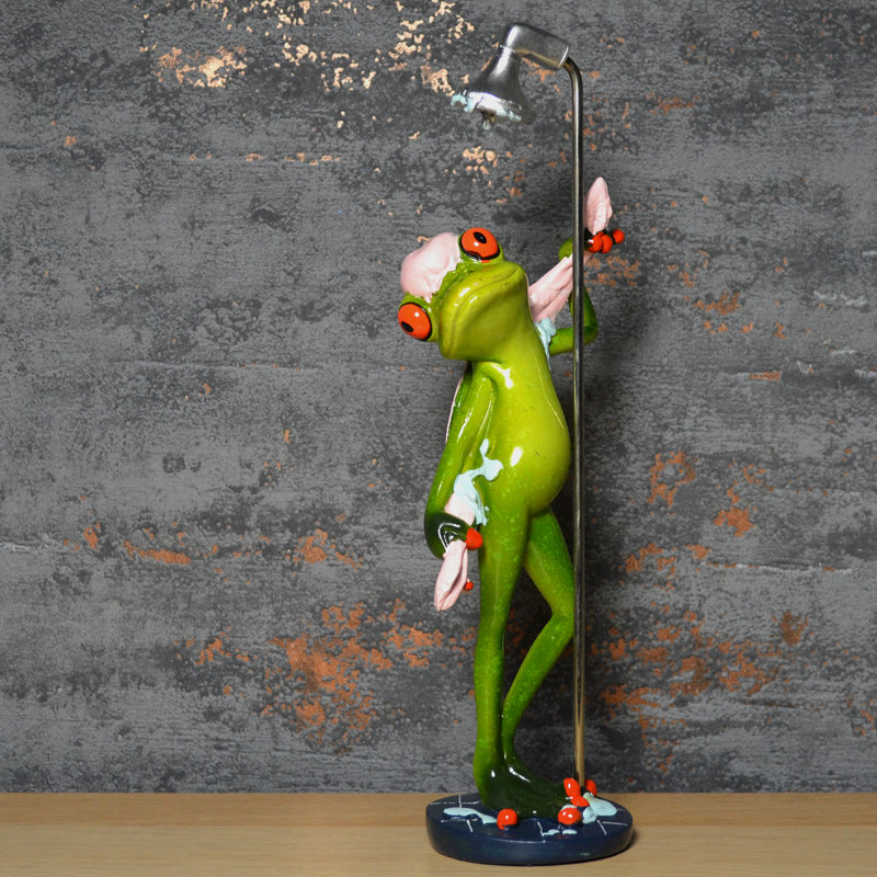 Figurines & Sculptures