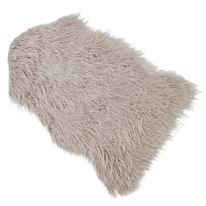 Mongolian Solid Color Handmade Novelty 2' X 3' Acrylic Area Rug in Gray