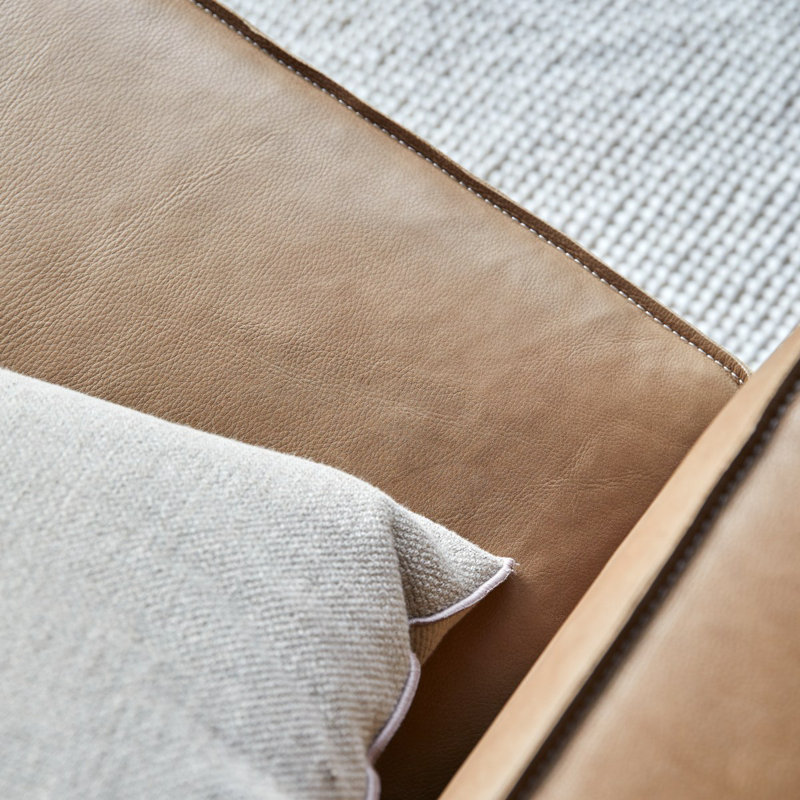 Cobbelwood Leather Loveseat