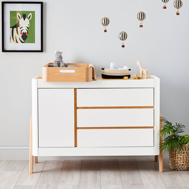 Hera Changing Station, White