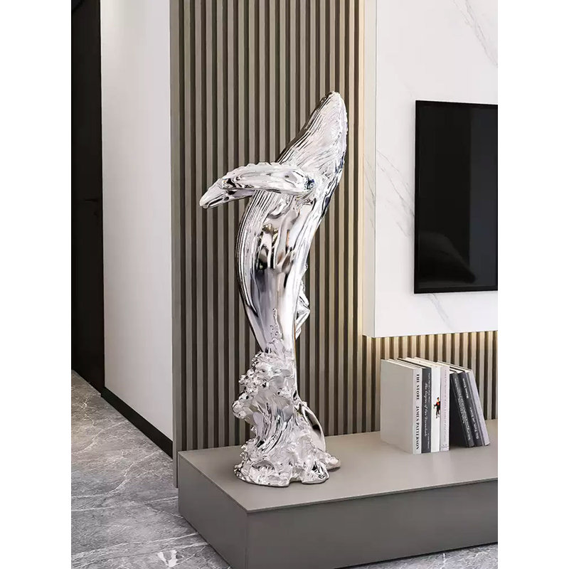 Sculpture moderne en résine de baleine flottante, Argent argent
