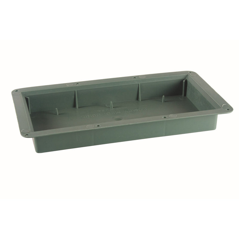 Gove Saucer Plant Stand