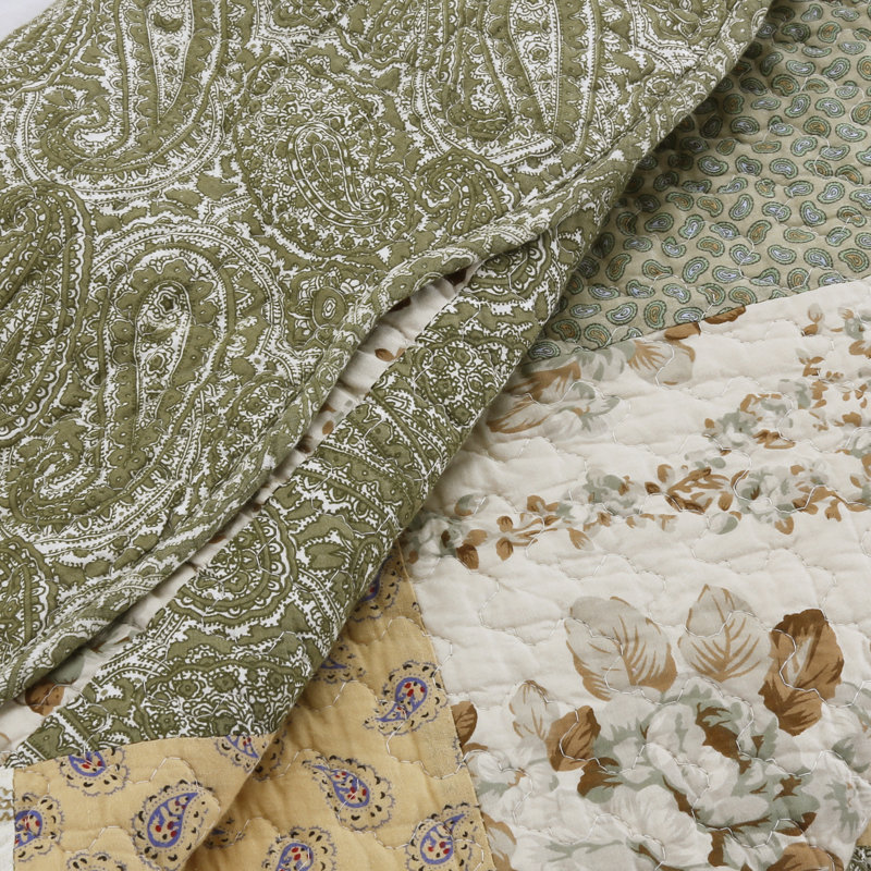 Traditional Cotton Patchwork Quilt, Queen Quilt + 2 Shams