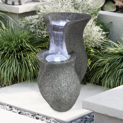 Boka Bowls Fountain