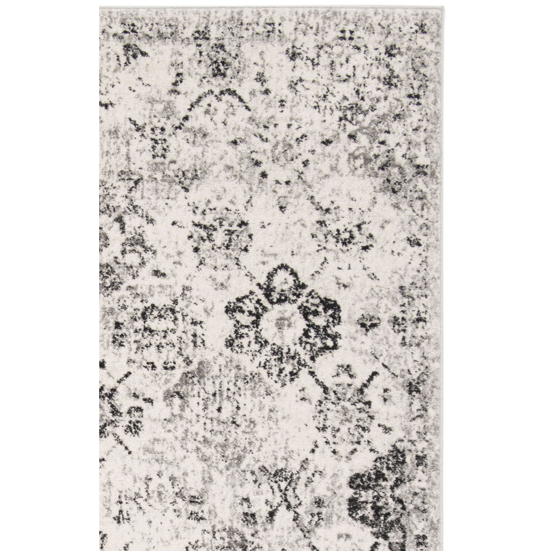 Newhouse Oriental Silver/Gray Area Rug, Square 3'