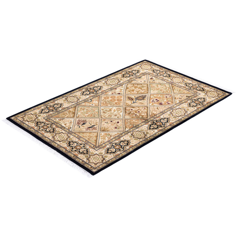 Classic One-of-a-Kind 2'8" x 4'1" Hand Knotted Area Rug