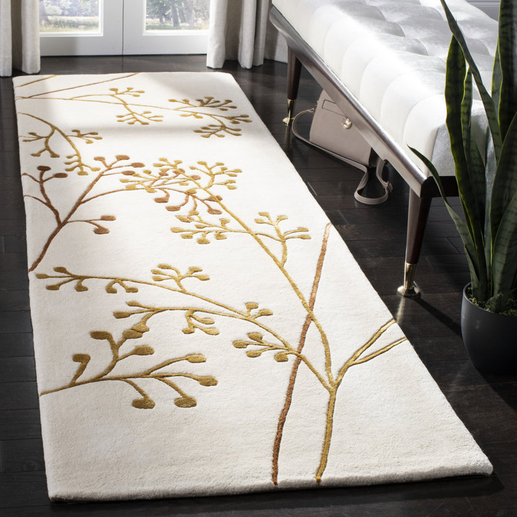 Soho Hand Tufted Wool Floral Rug