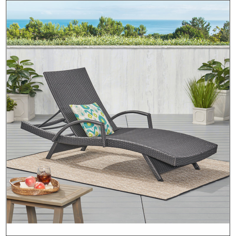 Fauteuil en osier avec accoudoirs Salem