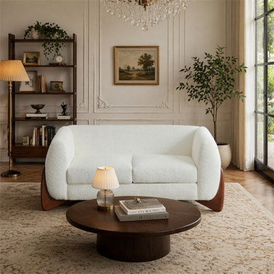 LOVESEAT
