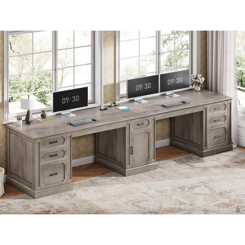 Bureau, Gray
