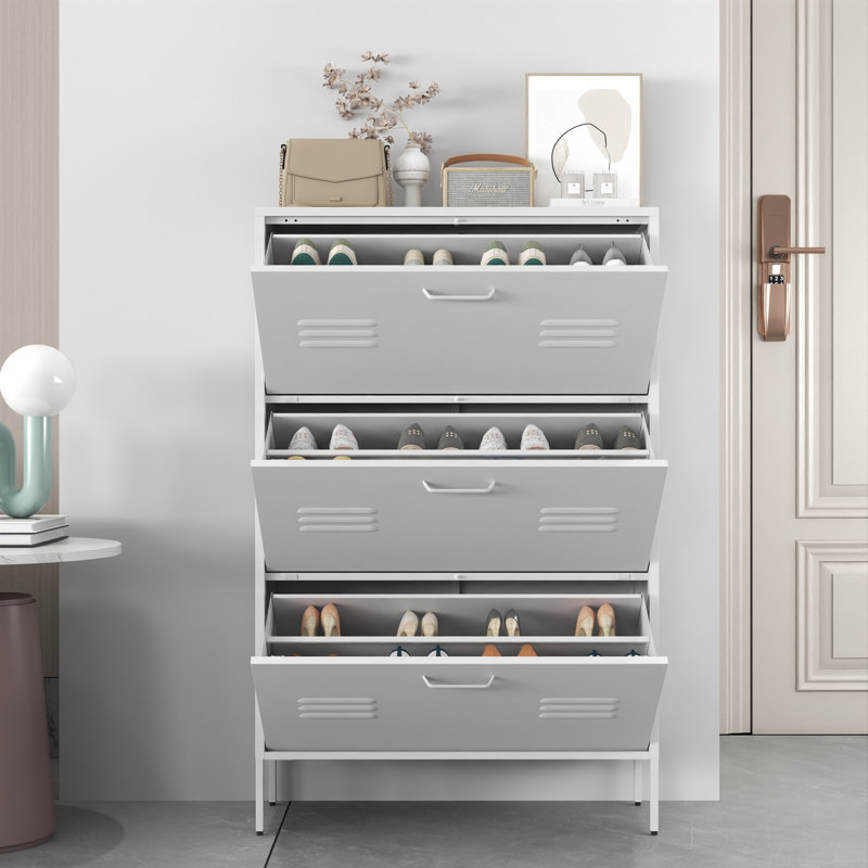 Armoire à chaussures spacieuse avec 3 tiroirs rabattables, idéale pour organiser et maximiser l'espace d'entrée.