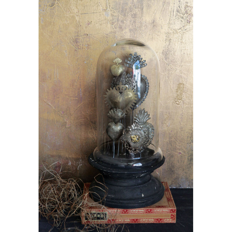 Johnny en bois avec cloche en verre "en étain" traditionnel