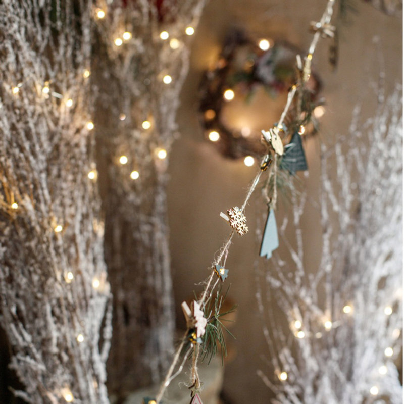 Pinces de noël sélectionnées au hasard