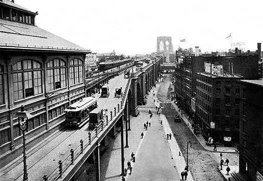 Buyenlarge Brooklyn Bridge Approach from Manhattan - Photographic Print ...