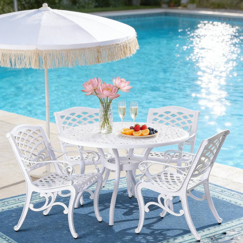 Ensemble d'extérieur pour 4 personnes Dieter, idéal pour les rassemblements de terrasse et les repas de détente en famille