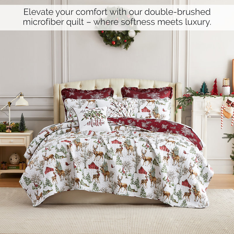 White Christmas Oversized Reversible easy care lightweight Holiday Quilt Bedding Set, King Quilt + 6 Additional Pieces