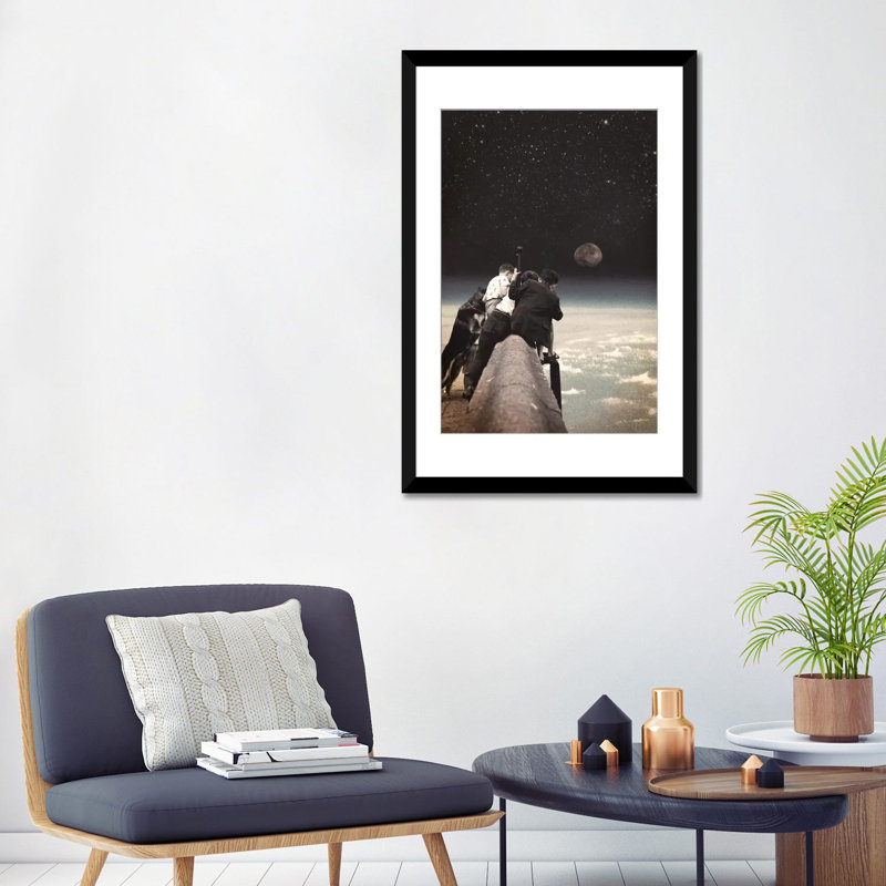 «Curiosity», impression sur toile, Papier d'art encadré noir, H 32 po x l 24 po x P 1 po, Blanc