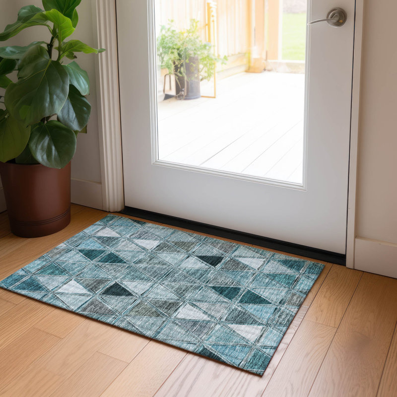 Tapis intérieur / extérieur en polyester tissé à la machine Darmstadt, Rectangle 1 pi 8 po x 2 pi 6 po