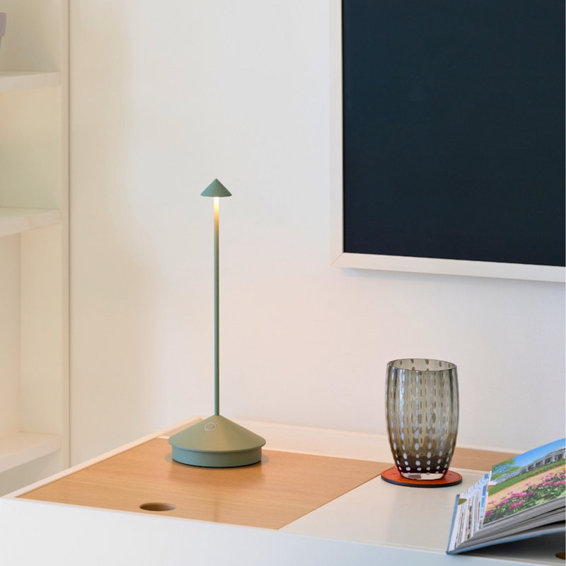 Pina Pro Table Lamp, Copper Leaf