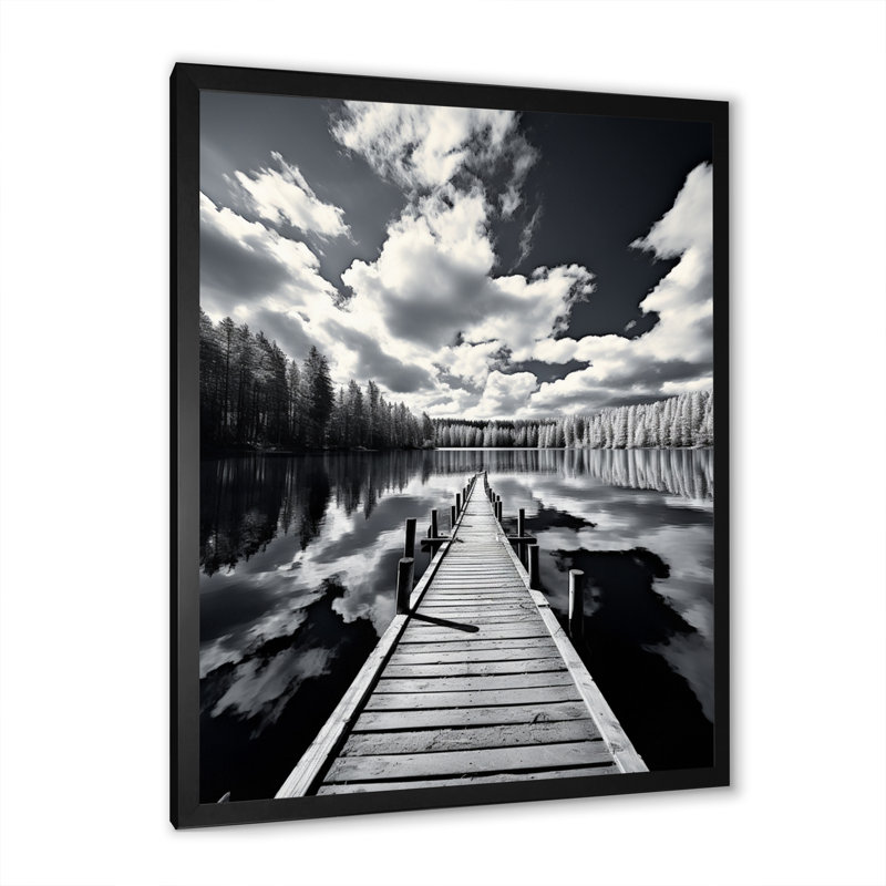 Lilijana Canada, beau paysage noir III, H 32 po x l 16 po x P 1 po, Cadre photo noir