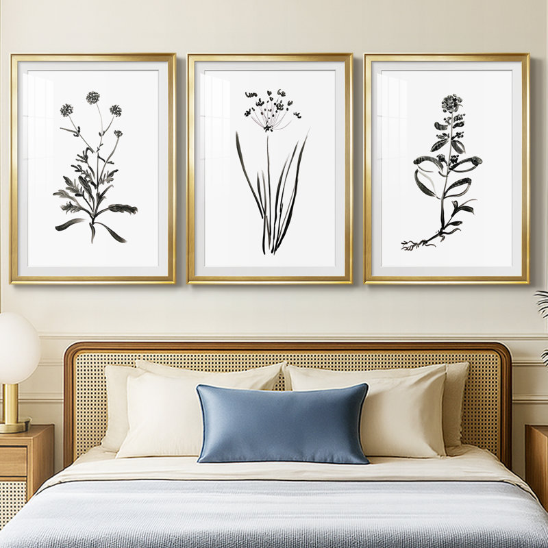 Inky Botanical I - reproduction sur mesure encadrée de qualité supérieure - 3 pièces, H 19 po x l 27 po