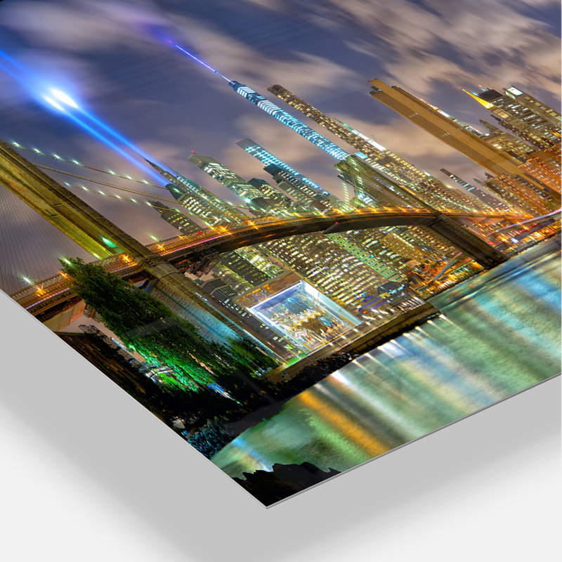 «Manhattan in Memory of August 11 Cityscape», reproduction de photo sur toile tendue, H 30 po x l 40 po x P 1 po