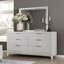 Commode avec tiroirs de rangement