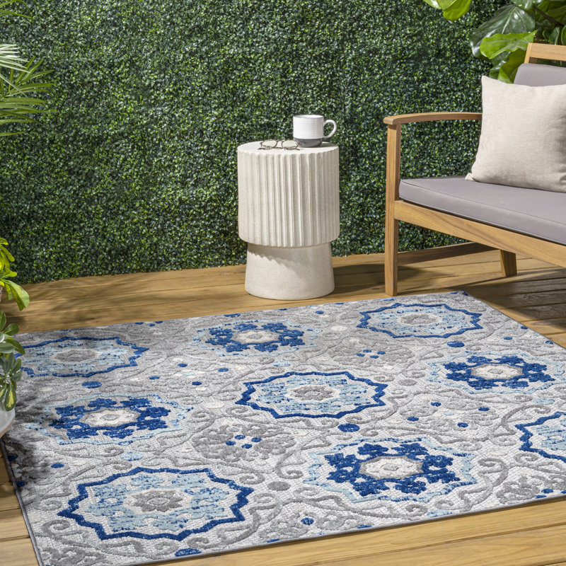 Leto Medallion Blue/Gray Indoor/Outdoor Rug, Square 5'3"