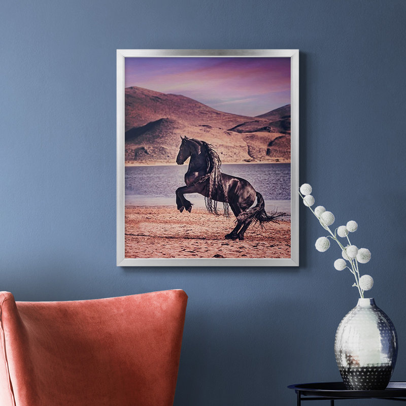 Toile encadrée de qualité supérieure Sunlit Horses II - prête à être accrochée, Argent, H 24 po x l 20 po