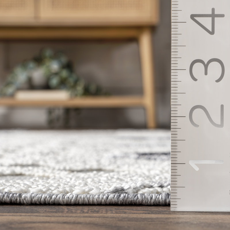 Madge Contemporary Tiled Fringe Area Rug, Rectangle 4' x 6'