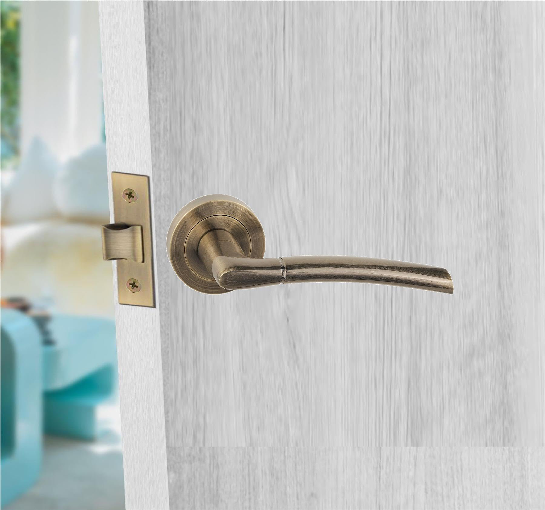Fairmont Park Indiana Design Key Lock Door Handle Set in Antique Brass ...