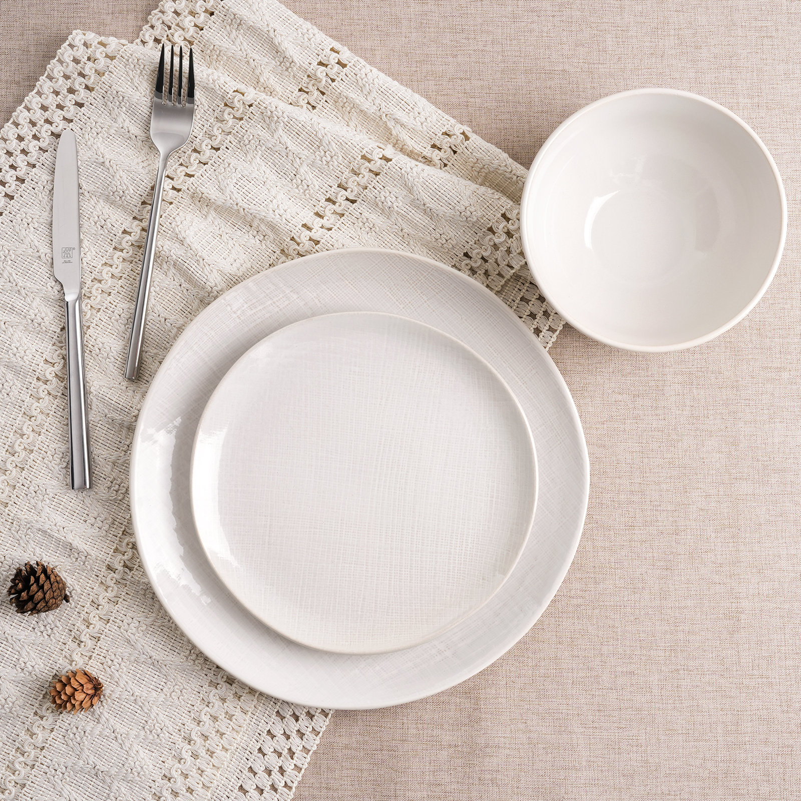 Adomas Stoneware Dinnerware Set, White