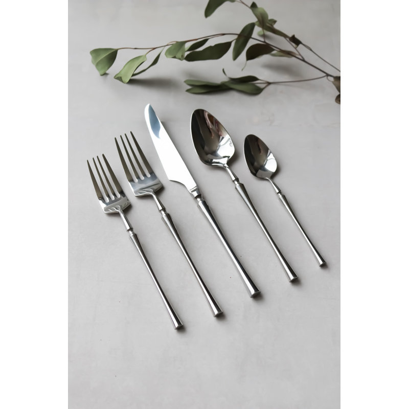 Couverts en acier inoxydable MILAN Mirror Silver (service pour 4)