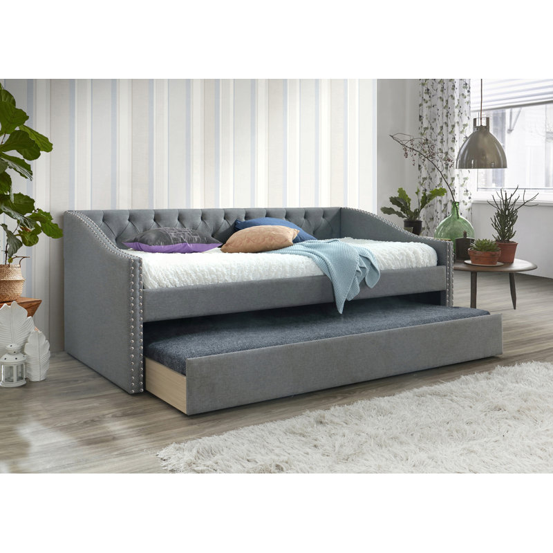 Kirksey Upholstered Daybed