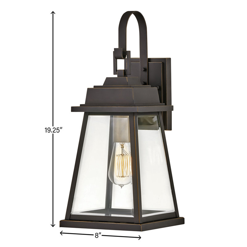 Lanterne murale d'extérieur en bronze huilé Bainbridge, H 19,25 po x l 8 po x P 9,5 po