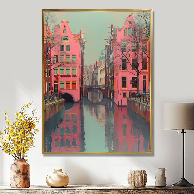 «Amsterdam Pink Grey Canal Photo I», reproduction d'art murale, Toile avec cadre flottant or, H 40 po x l 30 po x P 1,5 po