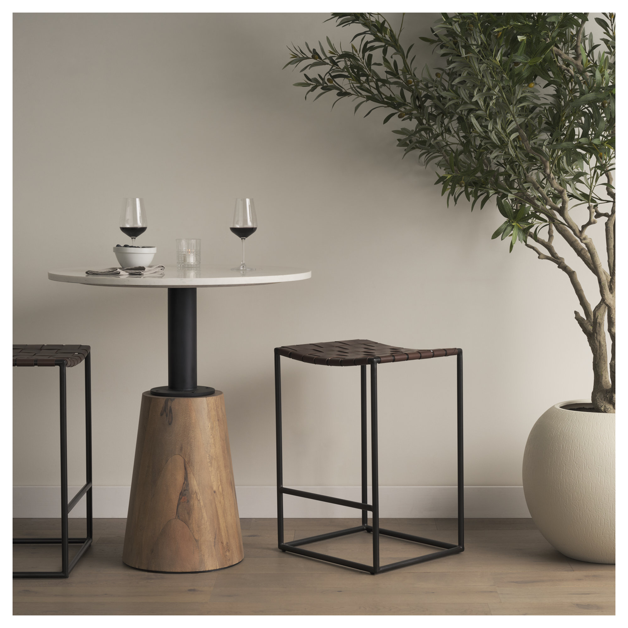 Willette Bar & Counter Stool, Dark Brown, Black, Counter Stool (26” Seat Height)