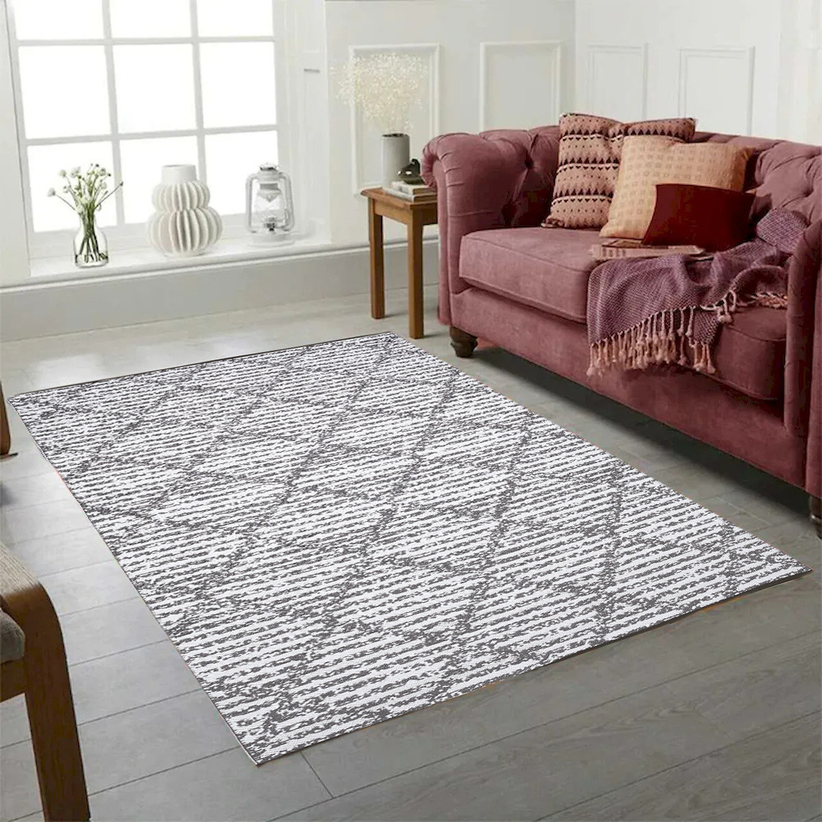 Red Barrel Studio Grey And White Diamond Pattern Indoor Outdoor ...