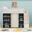 Lit mezzanine double avec tablettes de rangement et escaliers