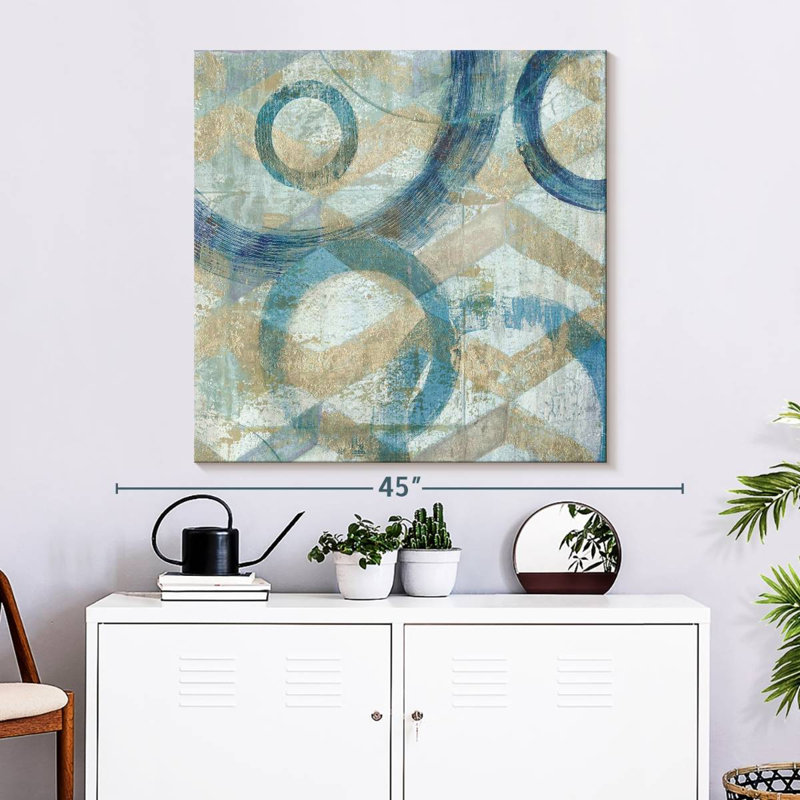Avery Bend II, 33'' H x 33'' W