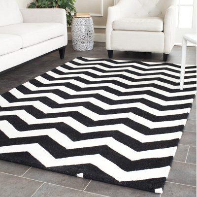 Teresita Hand Tufted Wool Chevron Rug