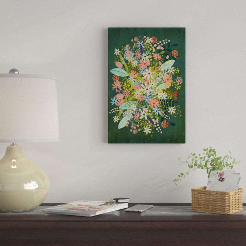 Fleurs par Mia Charro - Estampe numérique sur toile tendue avec châssis, H 40 po x l 26 po x P 1,5 po, Toile tendue